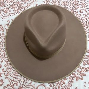 Worn once! Great condition